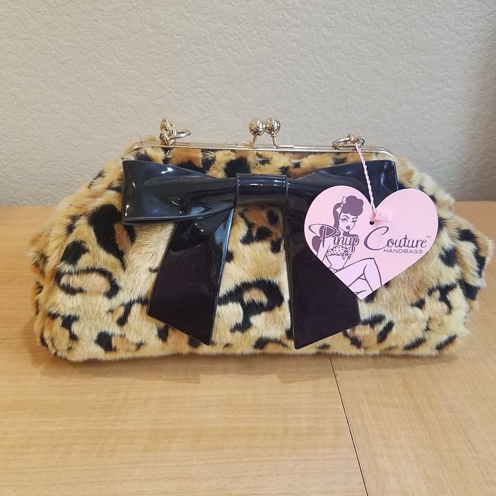 NWT Pinup Couture Faux Fur Shoulder Chain Bag